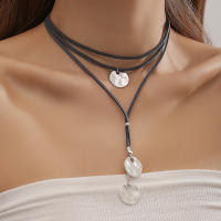 Collar Bohemio Largo De Gamuza Negro Velocidad De Encaje Collar Vintage De Cuerda Con Colgante Moneda Para Mujeres Joyería De Moda Unisex - details 0