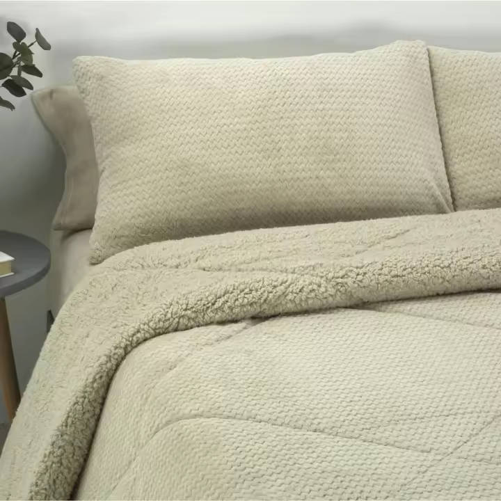 Edredón Coralina Borreguito - Disponible en Gris y Beige y para camas de 90cm, 105cm, 135cm y 150cm - Invierno - Donegal Collections - 1