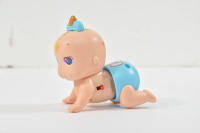 Muñeco De Terciopelo JJ Lindo Para Bebés Con Música Y Risas Que Dice 'Dad' Y 'Mama' Para Niños Tamaño 4.5 Pulgadas - details 3