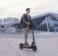 JOYOR C10 Patinete Scooter eléctrico plegable, Motor 500W, Batería 48V 10.4Ah, neumáticos 10", velocidad máxima 45km/h, autonomía 30-40km, carga máxima 120kg, frenos de disco delanteros y traseros, adecuado para desplazamientos urbanos diarios al aire - details 5
