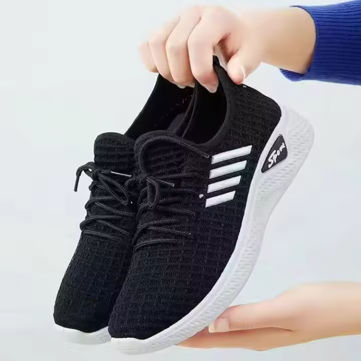 Zapatos de mujer de nuevo estilo, zapatos casuales de suela suave para caminar para madres, calcetines de moda, zapatos deportivos, zapatos individuales para mujeres - 1