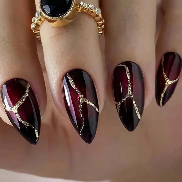 Uñas Postizas De Gel De Jalea Con Patrón De Piedra Pówer En Color Rojo Oscuro Y Dorado Forma De Almendra 24 Piezas Con Fregadero Y 1 Pieza - 1