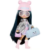 Barbie extra fly minis muñeca pequeña articulada de moda con accesorios para viajar a la nieve HPB20 MATTEL - details 2