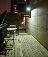Lámpara Solar Exterior Potente 330000LM Nueva Actualización Con 3 Modos Luz LED Solar Para Jardín Y Calle Impermeable IP65 Control Remoto Sensor De Movimiento - details 16