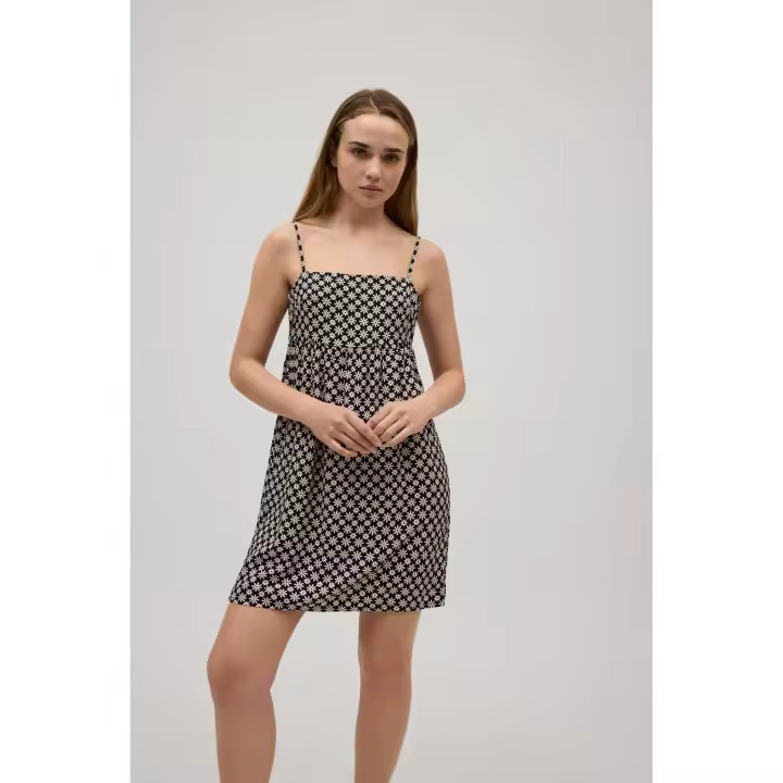 Ysabel Mora - Vestido corto tirantes regulables estampado flores blanco y negro - 1
