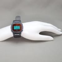 CASIO G-SHOCK DIGITAL BEACH TIME LAPSE DW-5600TLS-8JF JDM 42.8MM 200M WR calendario perpetuo - details 4