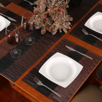 Juego De 6 Tapetes Para Mesa Con Tazas De Acompañamiento En Color Negro Tapetes De Vinilo Tejidos Cruzados Antideslizantes Lavables Para Comedor Cocina Restaurante Estilo Moderno - details 1