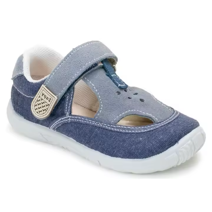 Sandalias Zapy Copete cerradas en color azul jeans cierre velcro muy cómodas y flexibles plantilla de cuero - 1
