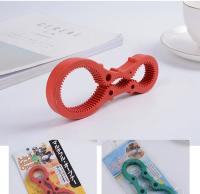 Abrebotellas Multiusos Portátil Para Tapas De Botellas Y Latas Herramienta De Cocina Flexible Y Resistente Con Agarre Para Capuchones Dispositivo De Apertura De Botellas Y Latas - details 4