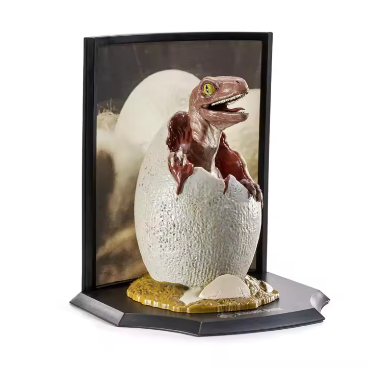 Figura the noble collection toyllectible treasures jurassic park - 1