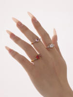 Encanto Anillo de diamante completo de circonita cuadrada superllamativas de lujo con luz de viento europea y americana, anillo ajustable con personalidad simple para mujer - details 1