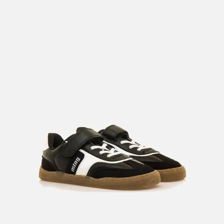 Zapato deportivo Free Mustang negro con detalles en blanco - 1