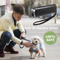 Dispositivo Antiladridos Para Perros 3 En 1 Con Silbato Ultrasonido Y Luz Herramienta De Entrenamiento Para Controlar El Ladridos De Mascotas - details 1