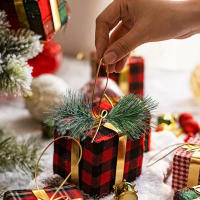 10pcs Ramas De Pino Verdes Simuladas Para Adornos Navideños Arreglos Florales Decoraciones De Fiesta Accesorios De Flores - details 3