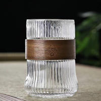 Vaso De Agua De Vidrio Estilo Japonés De 400ML Con Funda De Nogal Para Café Leche Té Vaso De Cerveza Mug De Bebida Coffeeware Simple Rayado - details 0
