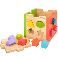 WOOMAX Cubo actividades encajar piezas madera - details 1