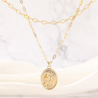 Encanto Collar con colgante geométrico de moda para mujer, con letras doradas y mariposa. - details 14