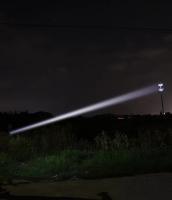 Linterna LED Recargable 9000LM Luz Blanca Láser Super Brillante 2000m Luz De Camping Torcha Potente Impermeable Para Aventura Al Aire Libre - details 7
