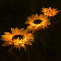 3/1-Head Artificial Girasol Solar Con Luz LED Para Jardín Instalación Por Montaje No Incluye Bombillas Decoración Para Villa Courtyard Halloween Navidad Y Año Nuevo - details 4