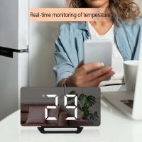 Reloj De Despertar Digital LED Con Espejo Y Función De Snooze Encendido Por USB Para Mesa Moderno Estilo Cuadrado Material Vidrio - details 6