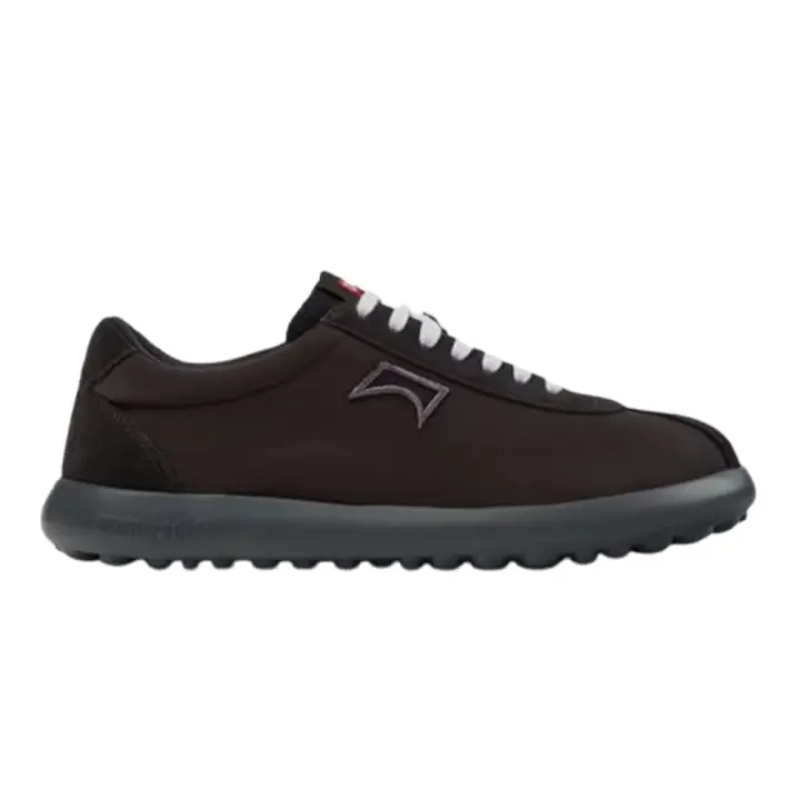 Shoes Sneakers Hombre marca Camper modelo K101019-005 para hombre en color gris - 1