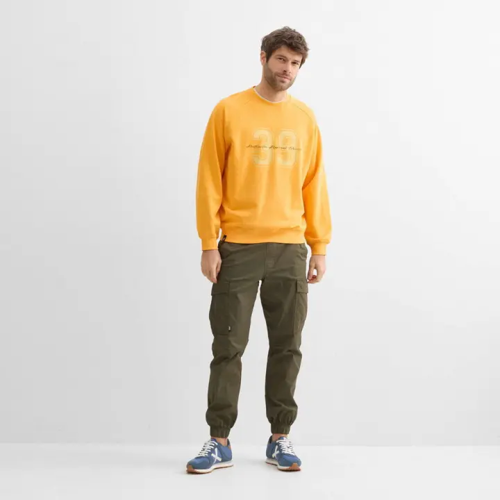 Munich Sweatshirt field lifestyle 2507448 - 1