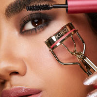 Pack rutina maquillaje KIKO MILANO eye set: Eyelash Curler + Extra Sculpt Volume Mascara+ Definition Waterproof Eyeliner - details 4
