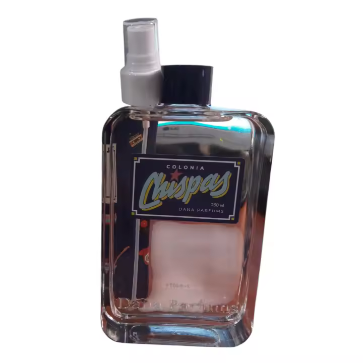 Colonia Original Chispas 250 ml. Spray. Fragancia: Chispas es una colonia fresca y chispeante, con notas cítricas y florales. Es una fragancia ligera y agradable, ideal para uso diario. Formato: Spray de 250 ml, cómodo y práctico para aplicar. Marca: Chis - 1