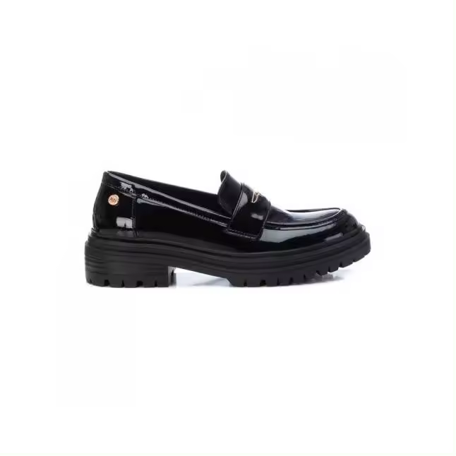Mocasín Mujer Xti Charol Sintético 142001 | Sofisticado y Vegano - 1