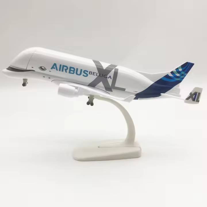 Modelo De Avión De Aleación A330-700L Beluga Air 20CM Para Colecciones Y Exhibiciones Material Metálico Estilo Moderno - 1