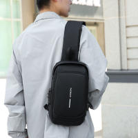Bolso De Hombro Para Hombre Con USB Multifuncional Antirrobo Cruzado Viaje Sling Bolsa De Pecho Estilo Casual Tote Unisex - details 3