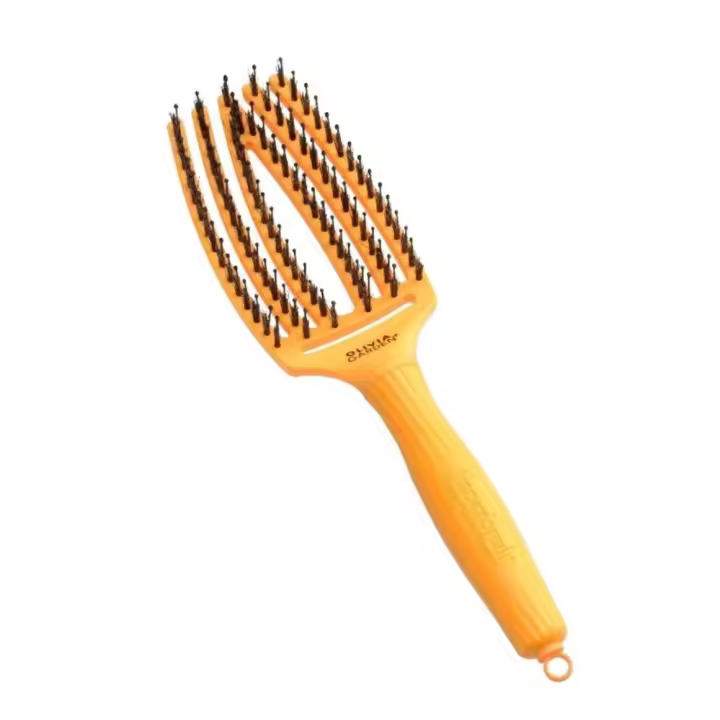Olivia Garden Cepillo Para Cabello Fingerbrush Colección On The Road Again Este cepillo es una ayuda indispensable tanto en tu día a día como para crear el peinado más complejo.  Un diseño en forma de mano para un masaje suave del cuero cabelludo en el pe - 1