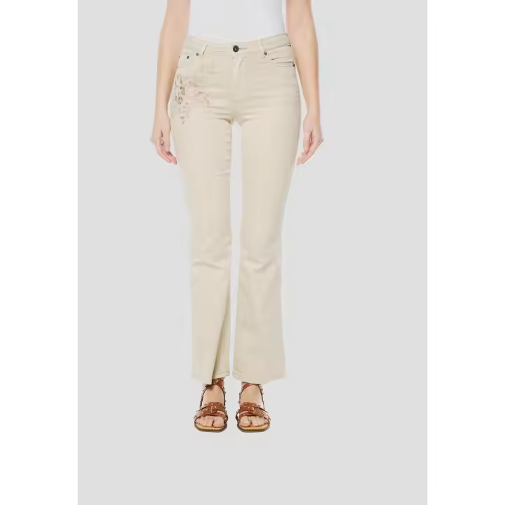 Koroshi - Pantalón vaquero flare para mujer de algodón 98% con bordado floral en bolsillos delanteros, corte tiro medio alargador y color beige versátil - 1