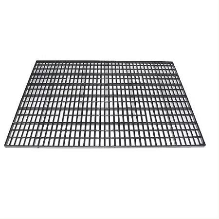 Piso de Plástico Universal 69 cm x 49 cm para Jaula de Conejos - 1
