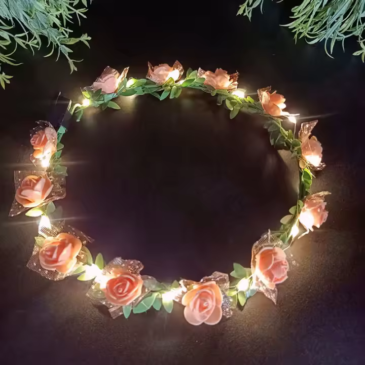 Diadema LED Para Mujeres Y Niñas Adorno De Cabeza Brillante Corona De Flores Luminosa Para Fiestas Cumpleaños Y Bodas - 1