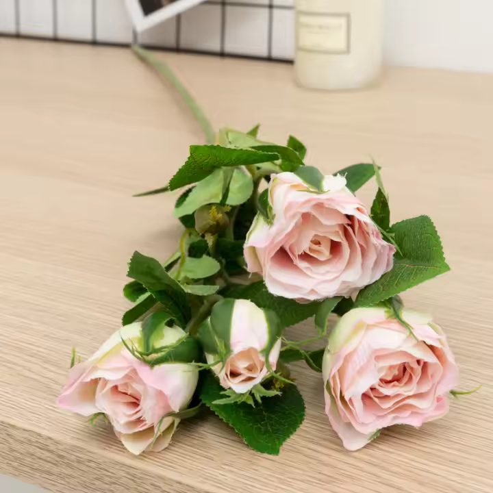 4 Cabezas De Flores Artificiales Hermosas Rosas Largas Para Decoración De Sala De Estar Casa Regalo De Boda Accesorios De Navidad Wreath - 1