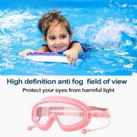 Gafas de nado para niños, impermeables y antifugas, antivaho, with Protección UV, de silicona y tapones - details 1