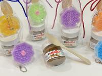 Lote de 10 llaveros laberinto y tarritos de Nutella con cuchara de madera en bolsa de regalo - regalos para niños, bodas, comuniones y cumpleaños - details 3