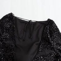 Vestido Mini De Mujer ZATT 2024 Otoño Elegante Sin Espalda Diseño De Lentejuelas Splicing Satén Silken Mangas Medio Cuello Redondo Cierre Por Encima - details 4
