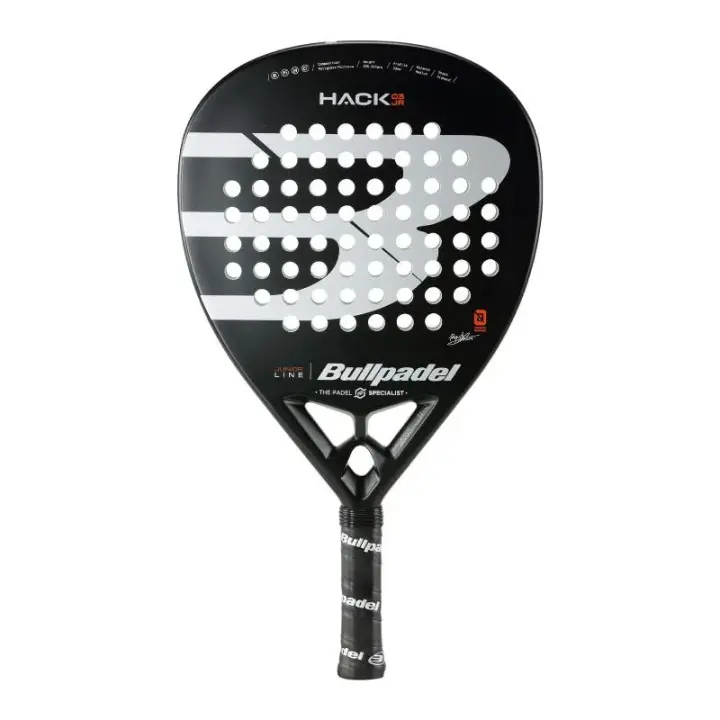Bullpadel Paquito Navarro Hack 03 Junior 2024 Pala Padel. Ideal para chicos/as con peso ligero y muy buen balance - 1