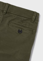 PANTALÓN BÁSICO CHINO DE NIÑO - CINTURA AJUSTABLE - COLOR  VERDE - MARCA MAYORAL. - details 2