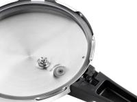 Monix Quick - Olla a Presión Rápida de 7 Litros M560003, Acero Inoxidable, Cuerpo Apto para Limpieza en Lavavajillas, Triple Fondo Difusor Forjado, Aptas para Todo Tipo de Cocinas, Incluido Inducción, Facilidad de Uso Ahorro de Tiempo y Energía - details 2