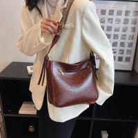 Bolso De Hombro Para Mujer Gran Capacidad Estilo Casual Para Trabajo Y Escuela Color Sólido Cierre De Cremallera Material PU - details 8