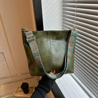 Bolso De Hombro Para Mujer Vintage De Color Sólido Moda Con Correa Ancha Y Gran Capacidad Bolso Cruzado De Estilo Buceo - details 2
