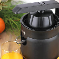 MAGEFESA ZESTER Exprimidor Eléctrico Negro de 120W de 250ml, Base Antideslizante, Palanca de Presión, Doble Juego de Conos - details 4