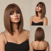 Pelucas Sintéticas Ombre Marrón Claro Para Mujeres Cortas Rectas Bob Con Bangs Peluca Química Resistente Para Cosplay Y Uso Diario Textura Natural Capa Promedio Densidad 130% - details 11