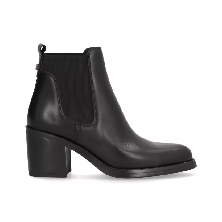 Botines Alpe modelo 2404 en color Negro - 1
