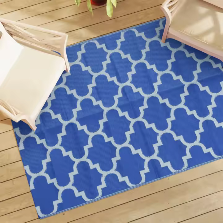 vidaXL Alfombra exterior ARAKIL PP 140x200 cm en color Azul/Negro y gris/Gris y blanco y más - 1