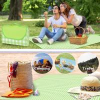 Manta de Pícnic, Manta para Picnic Impermeable 200x200CM, Mantel impermeable para Picnic, Tapete de Picnic Plegable con Asa, Apta para Hacer Senderismo, Viajar, IR de Acampada, Al Aire Libre y Fiesta - details 2
