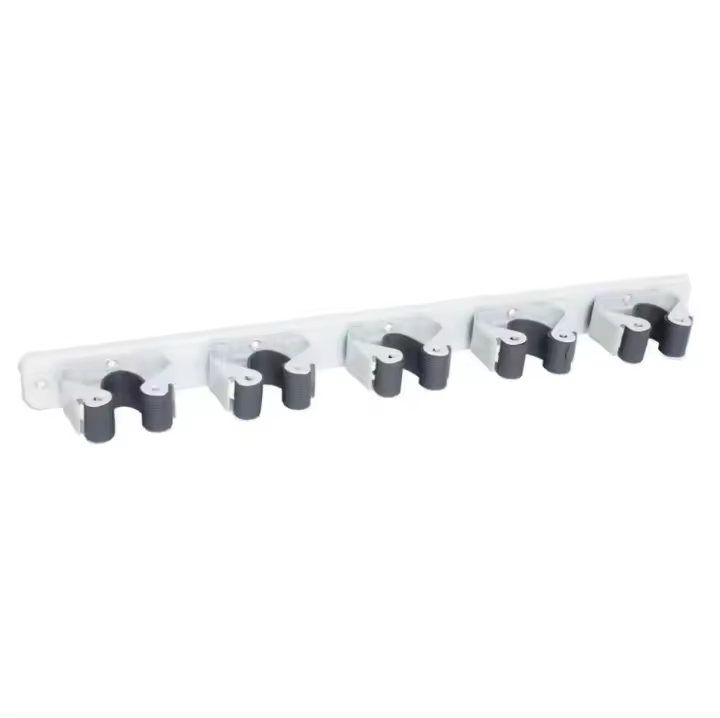Portaescobas de 5 espacios para escobas, fregonas y más | Colgador y soporte sencillo con ganchos multifuncionales para el hogar interior y exterior - 1